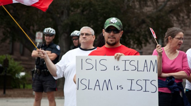 Cops and Klan Go Hand in Hand in Toronto as Antifascists Try to Stop Fascist “9/11 Memorial” March